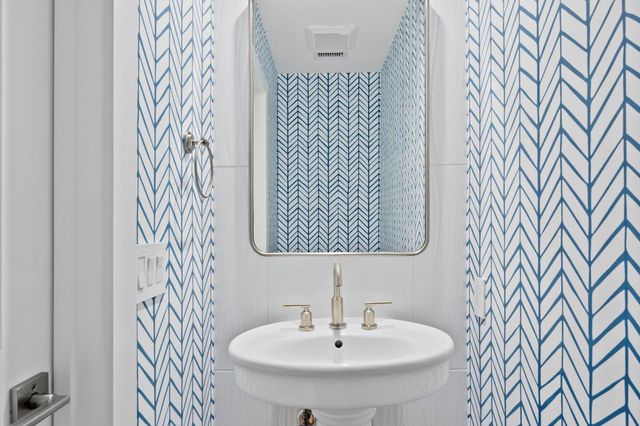 13297 Garth Court, Palm Beach Gardens, FL 33418