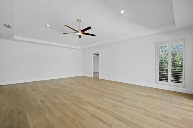 13297 Garth Court, Palm Beach Gardens, FL 33418