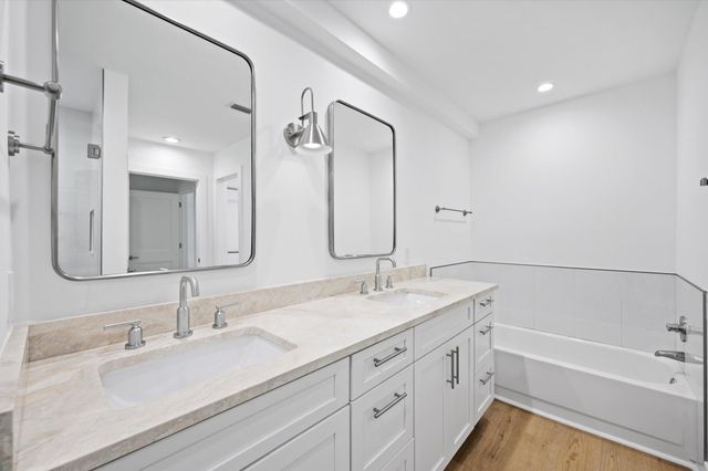 13297 Garth Court, Palm Beach Gardens, FL 33418