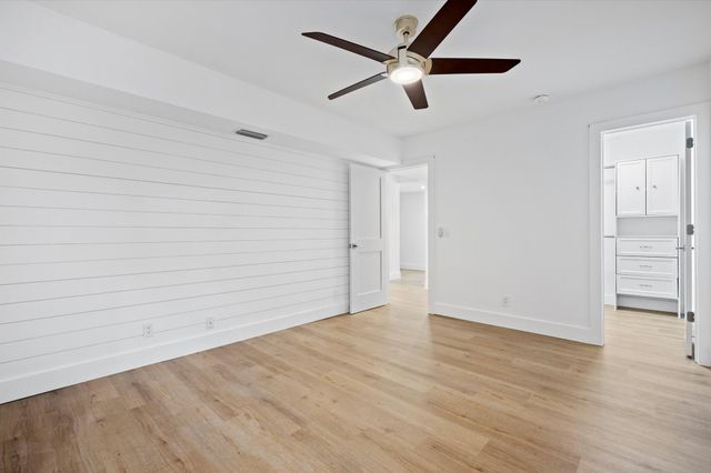 13297 Garth Court, Palm Beach Gardens, FL 33418