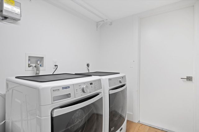 13297 Garth Court, Palm Beach Gardens, FL 33418