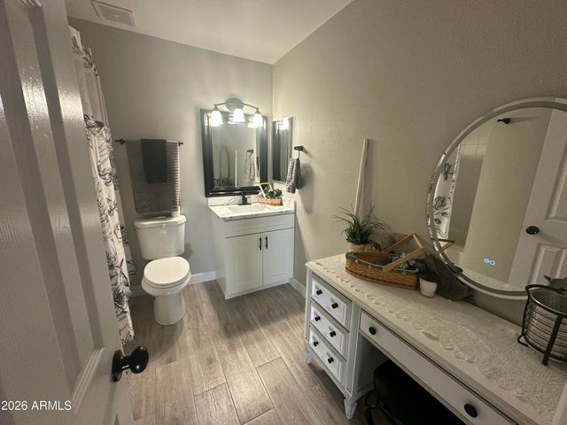 4435 W Desert Cove Avenue, Glendale, AZ 85304