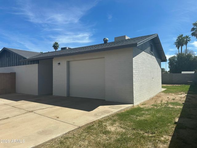 4435 W Desert Cove Avenue, Glendale, AZ 85304