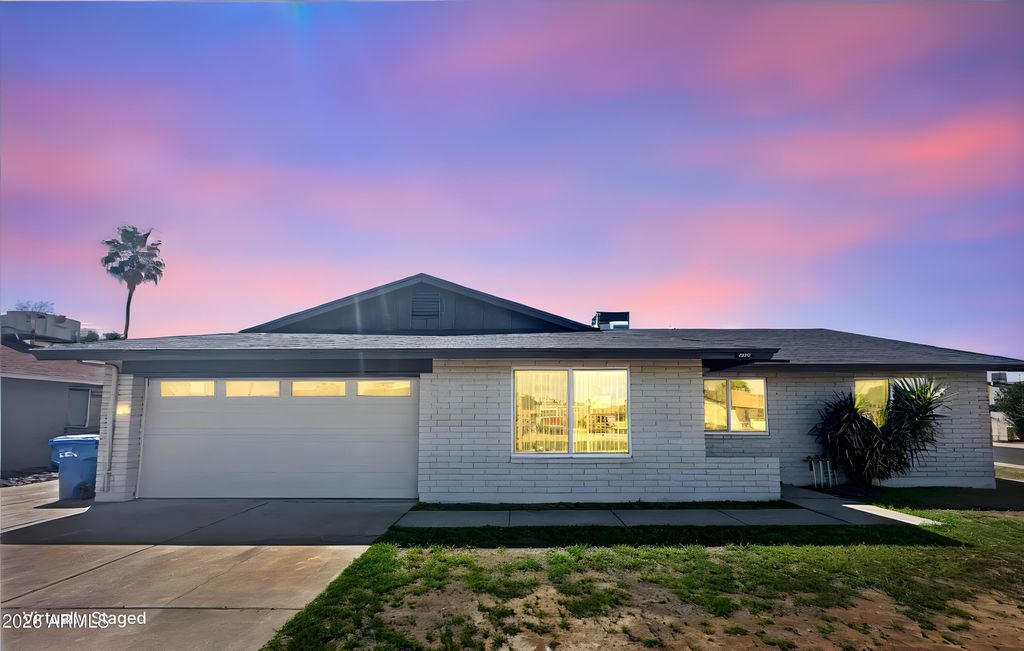 4435 W Desert Cove Avenue, Glendale, AZ 85304