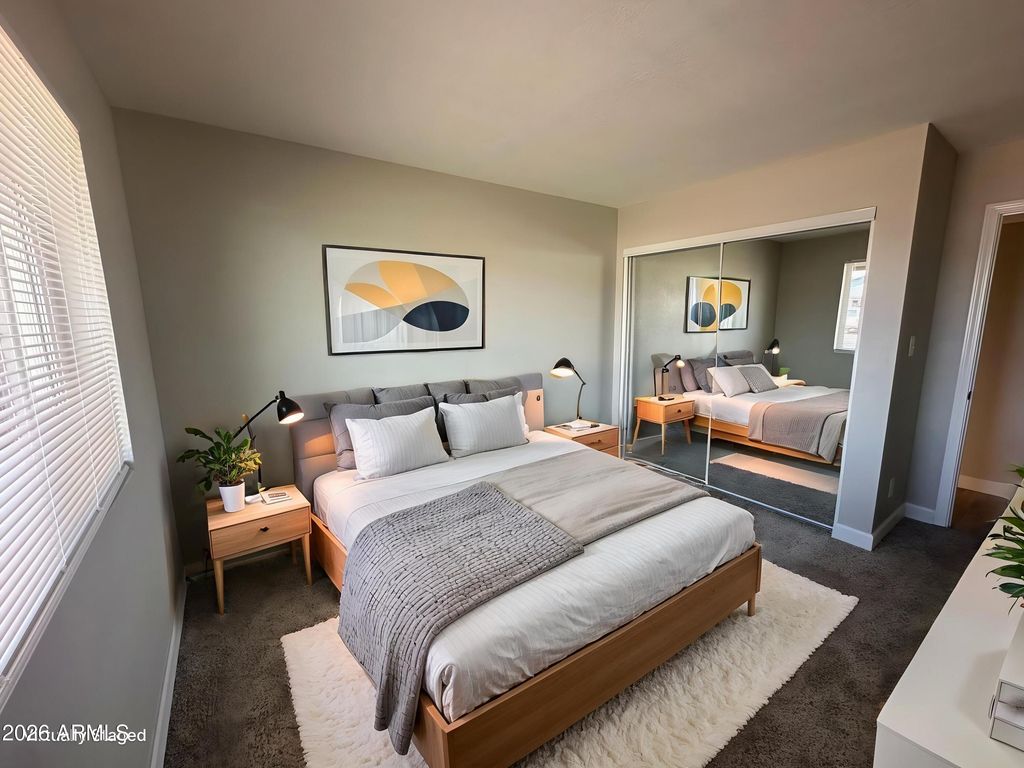 Image 11 of property listing at 4435 W Desert Cove Avenue, Glendale, AZ 85304