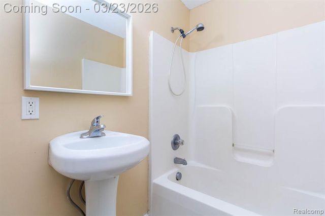 9712 Cherokee Street, Taylor, MI 48180