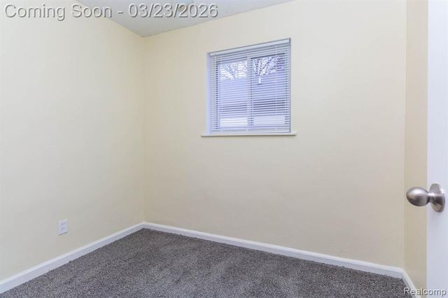 9712 Cherokee Street, Taylor, MI 48180