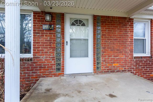 9712 Cherokee Street, Taylor, MI 48180