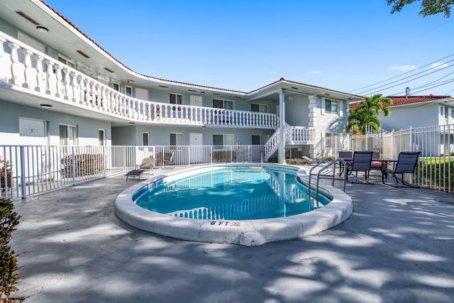 431 W Camino Real 28, Boca Raton, FL 33432