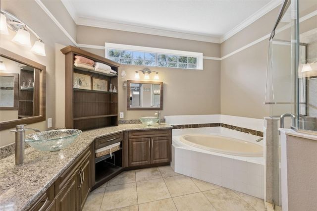 8041 MONIER WAY, Orlando, FL 32835