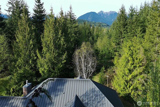 123 Headwaters Lane, Port Angeles, WA 98362