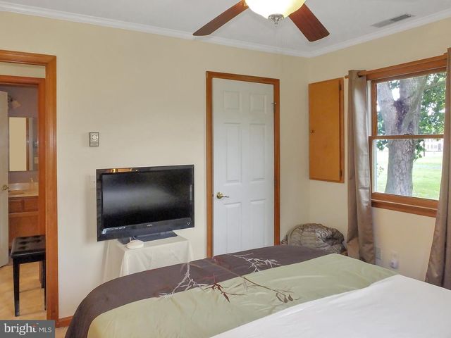 2826 HOOPERS ISLAND RD, Church Creek, MD 21622