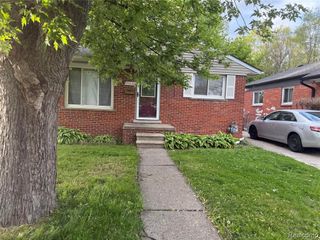 29650 Oakwood Street, Inkster, MI 48141