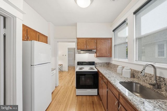 1932 N CLEVELAND ST, Arlington, VA 22201