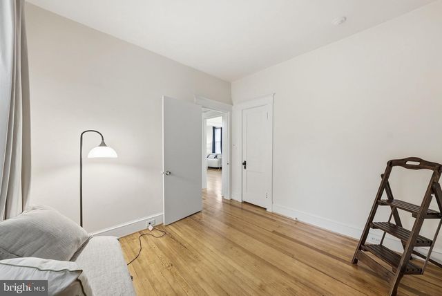 1932 N CLEVELAND ST, Arlington, VA 22201
