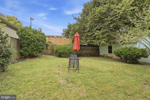 1932 N CLEVELAND ST, Arlington, VA 22201