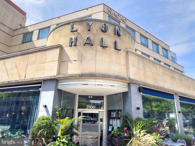 1932 N CLEVELAND ST, Arlington, VA 22201