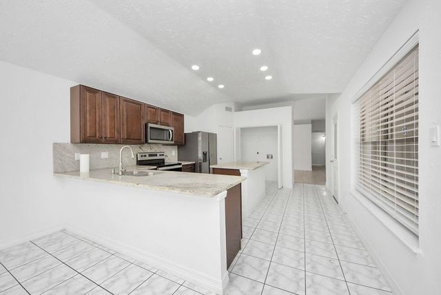 4922 E Laureldale Drive, Houston, TX 77041