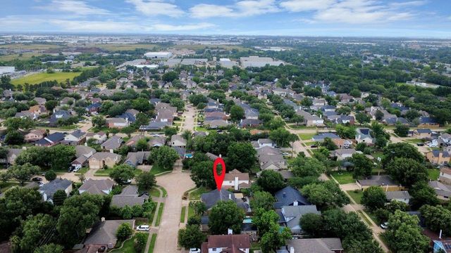4922 E Laureldale Drive, Houston, TX 77041