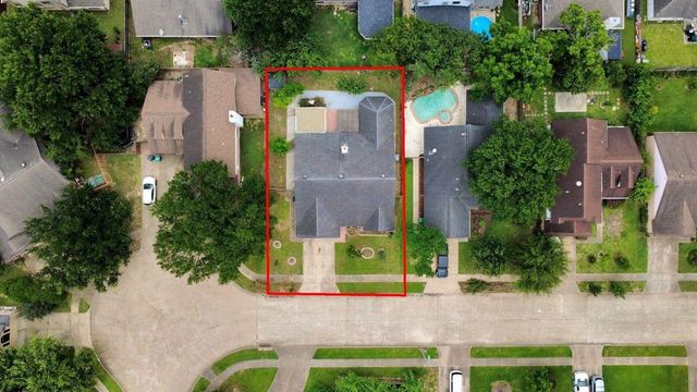 4922 E Laureldale Drive, Houston, TX 77041