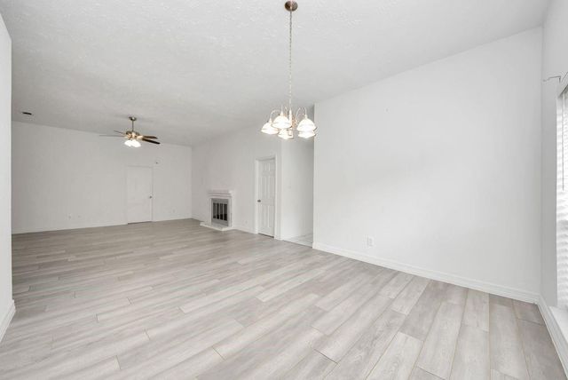 4922 E Laureldale Drive, Houston, TX 77041