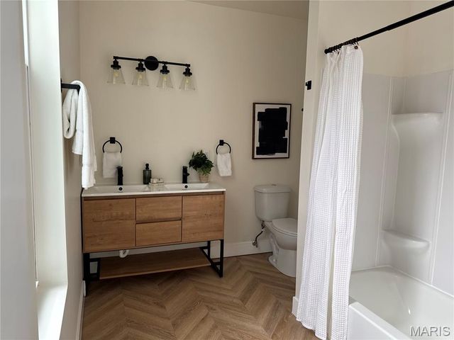 2826 Texas Avenue, St Louis, MO 63118