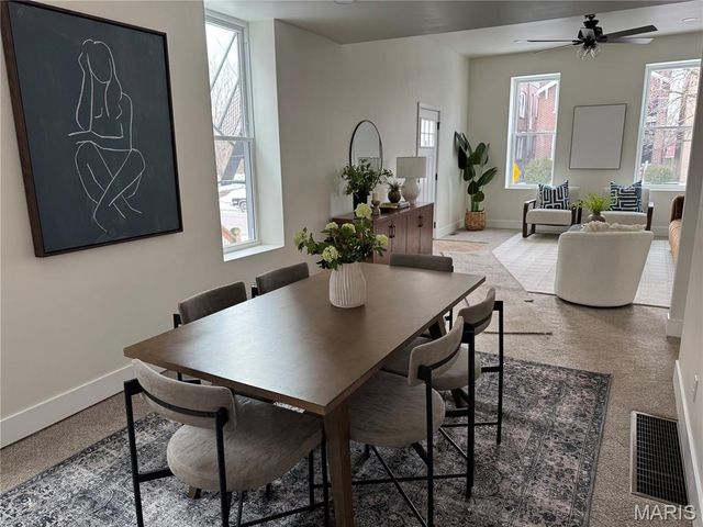 2826 Texas Avenue, St Louis, MO 63118