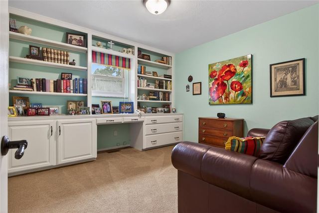 712 East Drive, Edmond, OK 73034