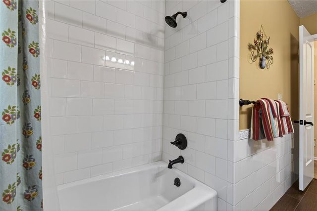 712 East Drive, Edmond, OK 73034