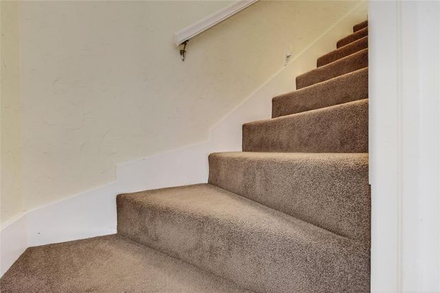712 East Drive, Edmond, OK 73034