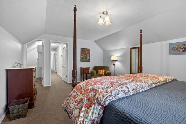 712 East Drive, Edmond, OK 73034