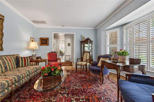 712 East Drive, Edmond, OK 73034