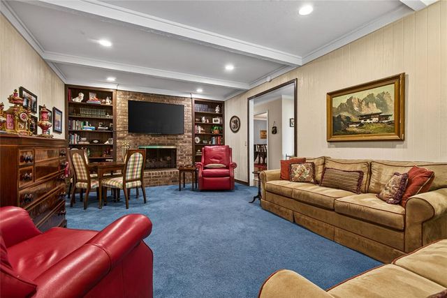 712 East Drive, Edmond, OK 73034