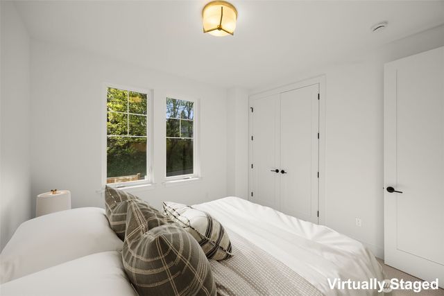 9210 116th Avenue NE, Kirkland, WA 98033