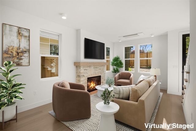 9210 116th Avenue NE, Kirkland, WA 98033