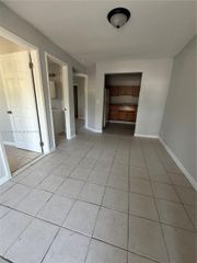 626 NW 10th Ter 1, Fort Lauderdale, FL 33311