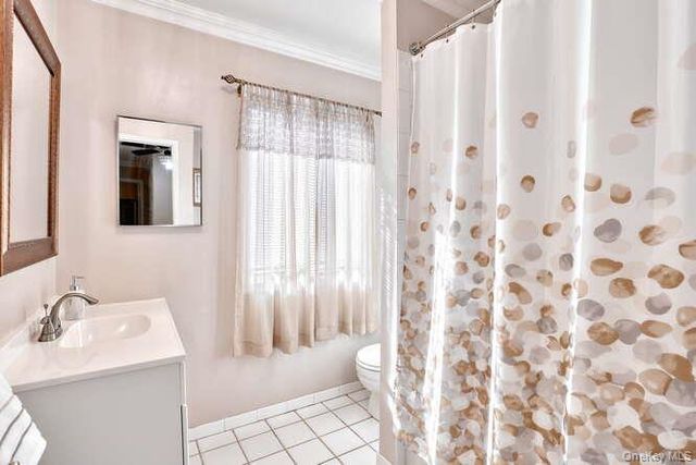 1 Martino Way, Pomona, NY 10970