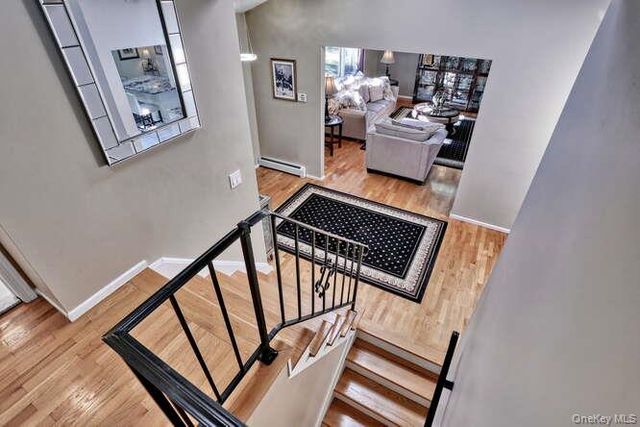 1 Martino Way, Pomona, NY 10970