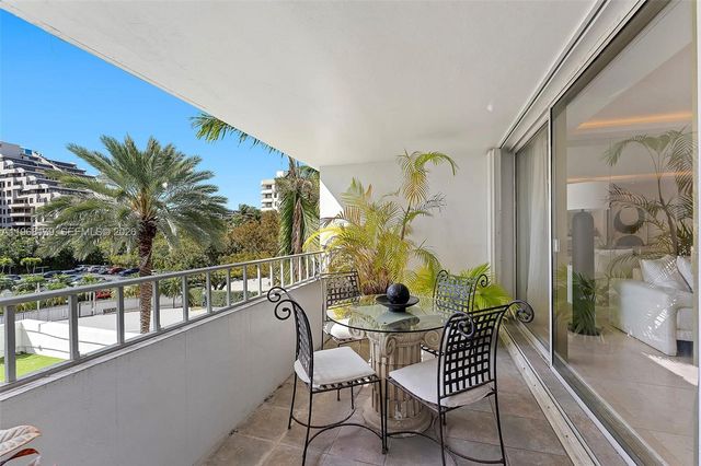 199 Ocean Lane Dr 311, Key Biscayne, FL 33149