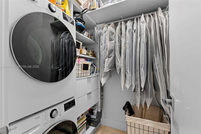 199 Ocean Lane Dr 311, Key Biscayne, FL 33149