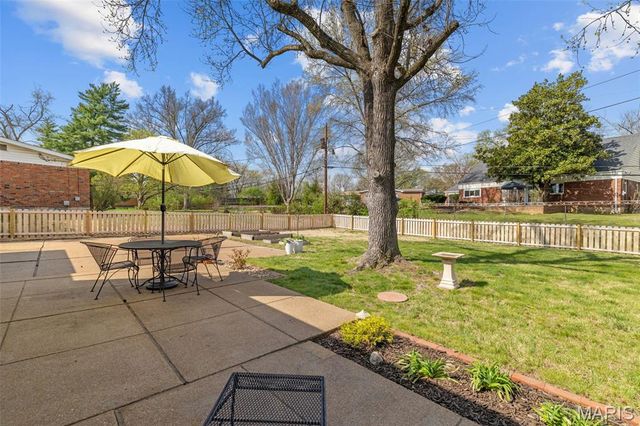 346 Norwood Circle, Ballwin, MO 63011