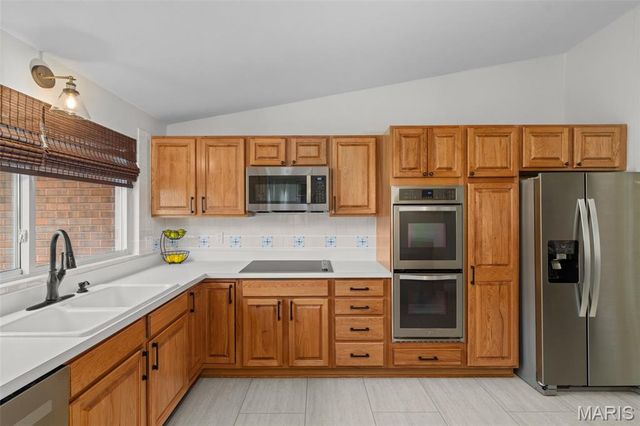 346 Norwood Circle, Ballwin, MO 63011