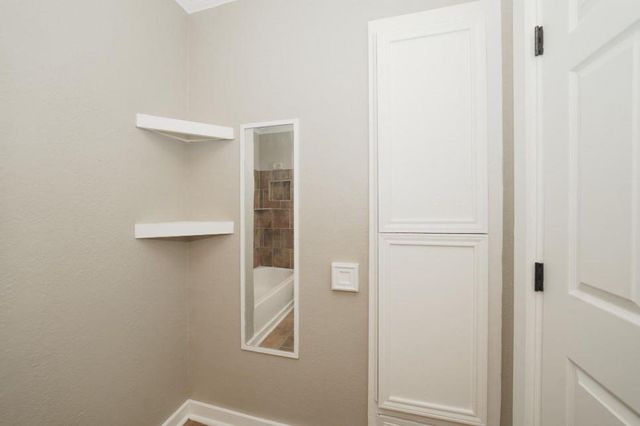 701 Clay Street, Cleveland, TX 77327