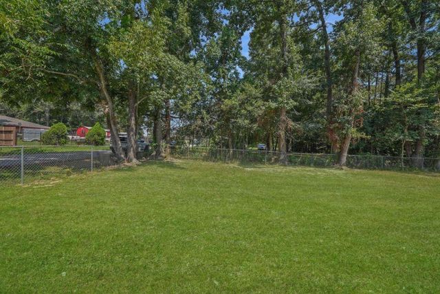 701 Clay Street, Cleveland, TX 77327