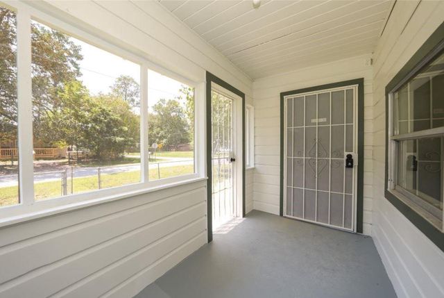 701 Clay Street, Cleveland, TX 77327