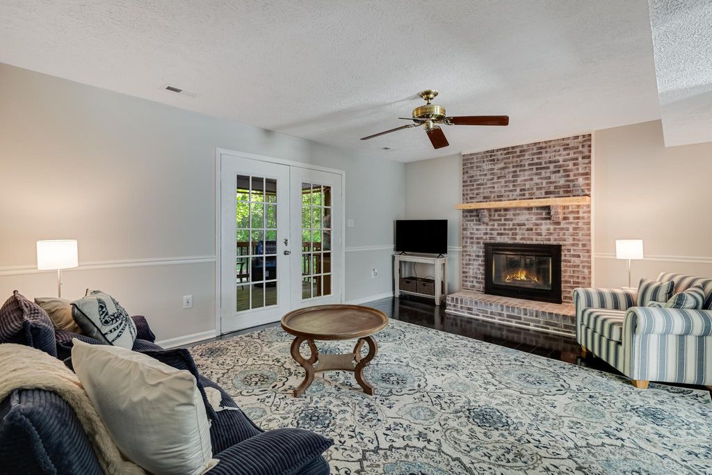 Image 10 of property listing at 8980 SPICEWOOD RUN, Bel Alton, MD 20611