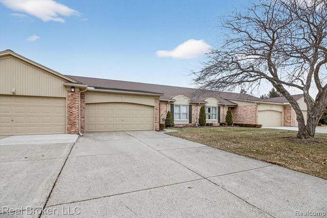 15739 Revere Drive, Clinton Township, MI 48038