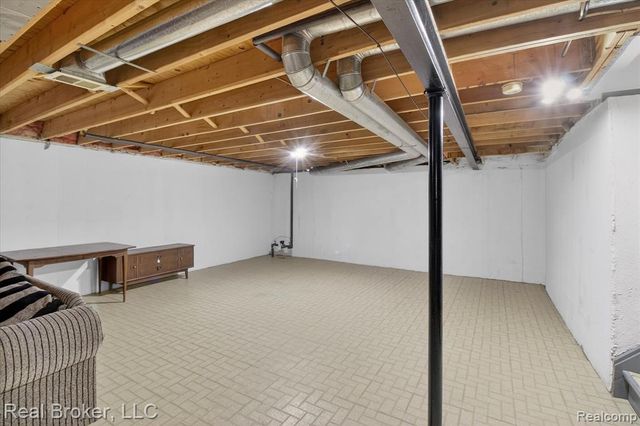 15739 Revere Drive, Clinton Township, MI 48038