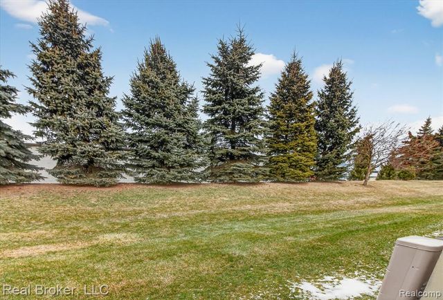 15739 Revere Drive, Clinton Township, MI 48038