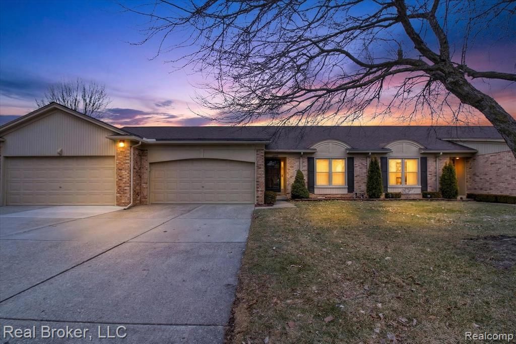 15739 Revere Drive, Clinton Township, MI 48038